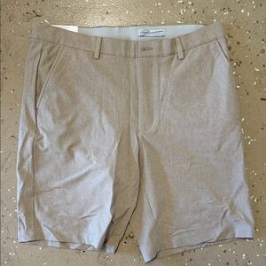 Greg Norman Collection Men's Flat-Front Golf Shorts in Light Tan